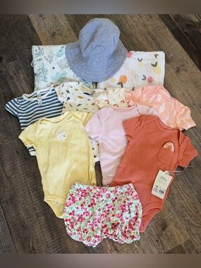 Baby Bundle 0-3 month (7 ct) infant body suits/ 2 swaddle/ bloomer & hat